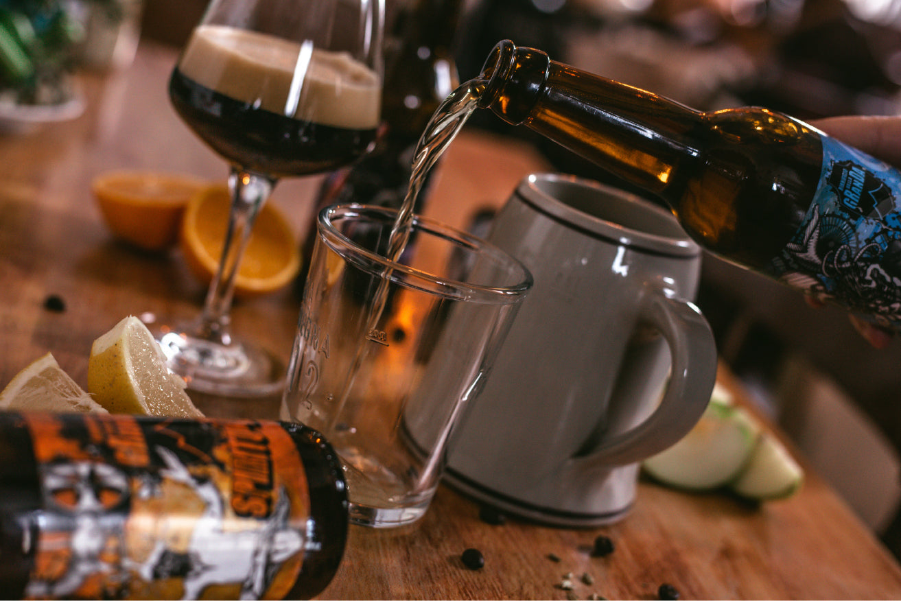 birra artigianale e bicchiere